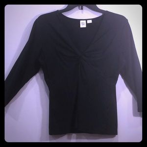 Apt 9 form fitting décolletage shirt